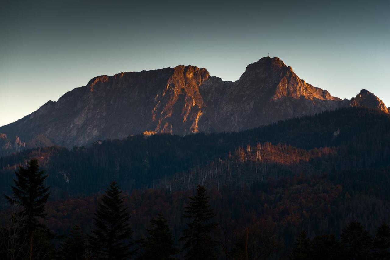 コシチェリスコ Goralska Rezydencjaアパートホテル エクステリア 写真